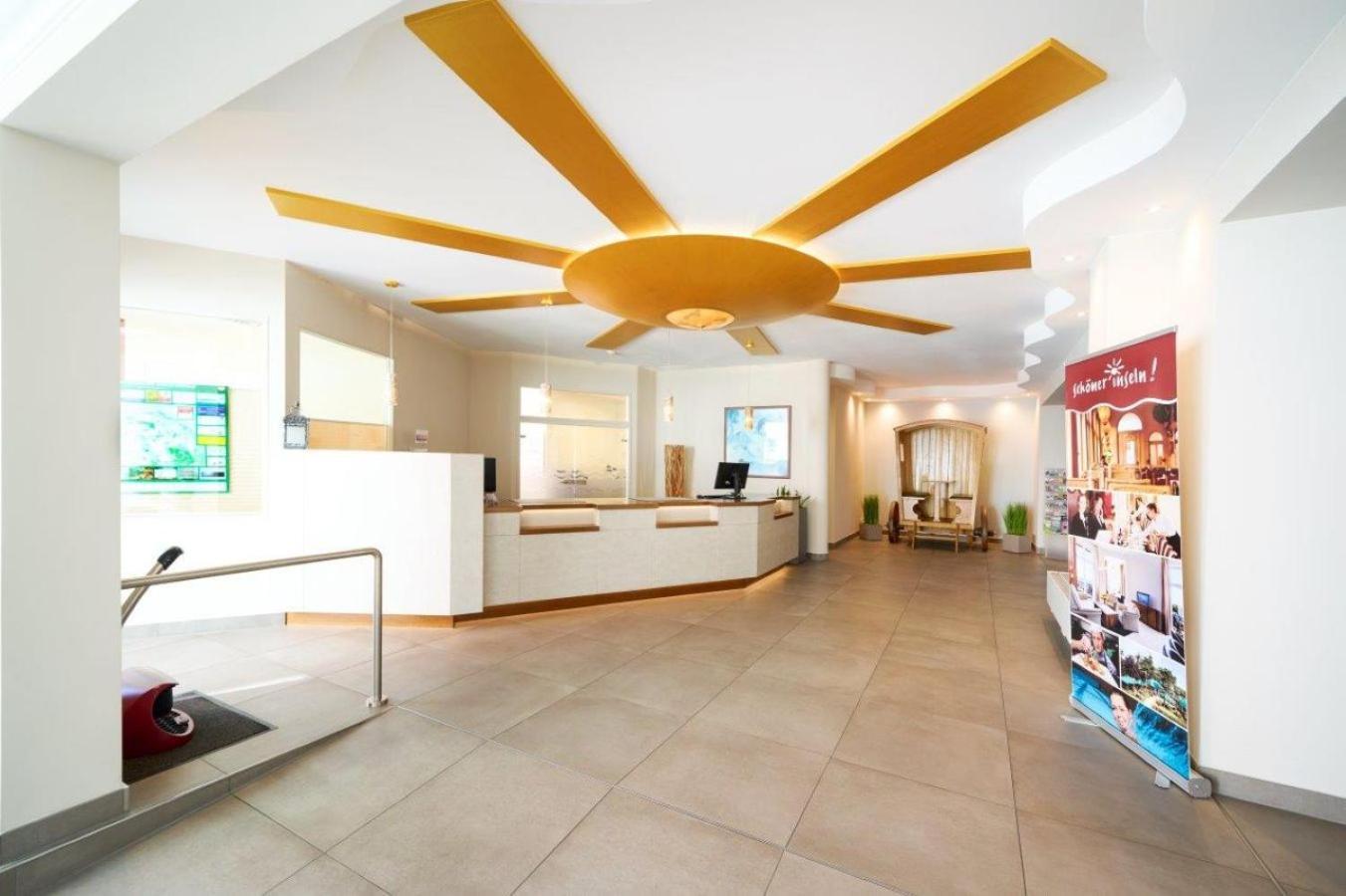 Strandhotel Prinz Von Preussen Zinnowitz Kültér fotó